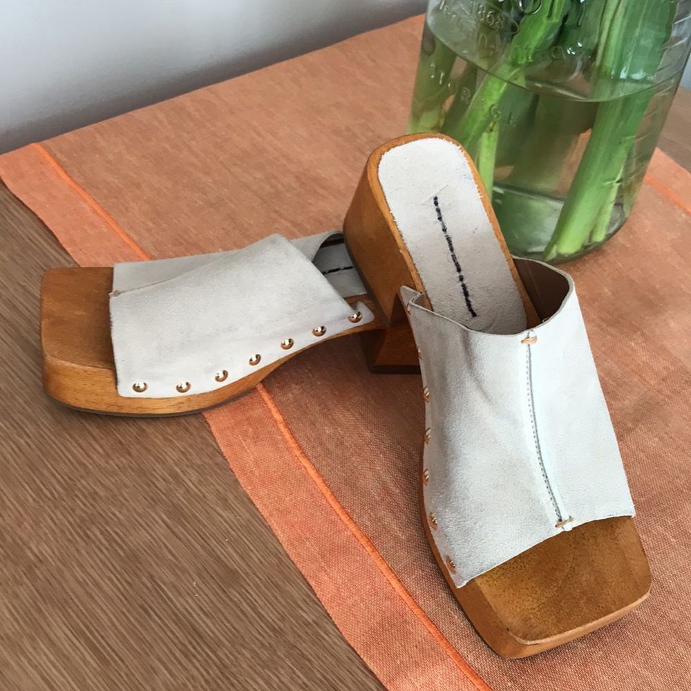 Vicenza by at Free People  Zola Studded Clog size 8 - Picture 9 of 16